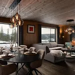 Nesfjellet * 内斯比恩